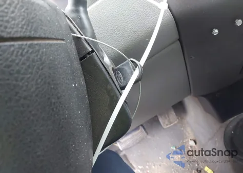 2004 Ford F-150 Stx/Xlt z USA, uszkodzony, nr VIN 1FTRF04W84KD27907